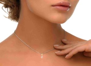 5 Types Gold Earrings You Can Pair With Traditional Attires