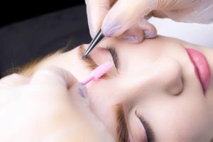 From Where Should You Prefer A Brow Lamination Kit?